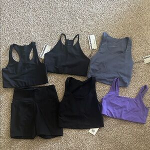 Girlfriend Collective Workout Bundle Lot Bra Bike Shorts Size Medium NWT